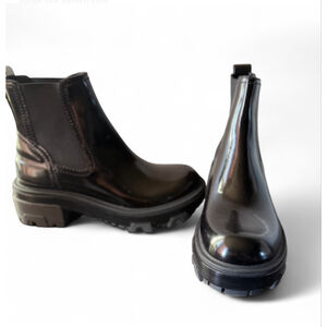 Rag & Bone Shaye Black Lug Sole Chelsea Boots Size 6 w/ Dust Bag NEW in Box